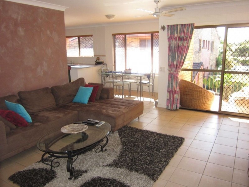 3/22 Dunlop Court, Mermaid Waters QLD 4218