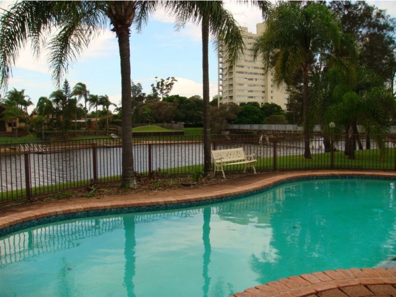 3/22 Dunlop Court, Mermaid Waters QLD 4218