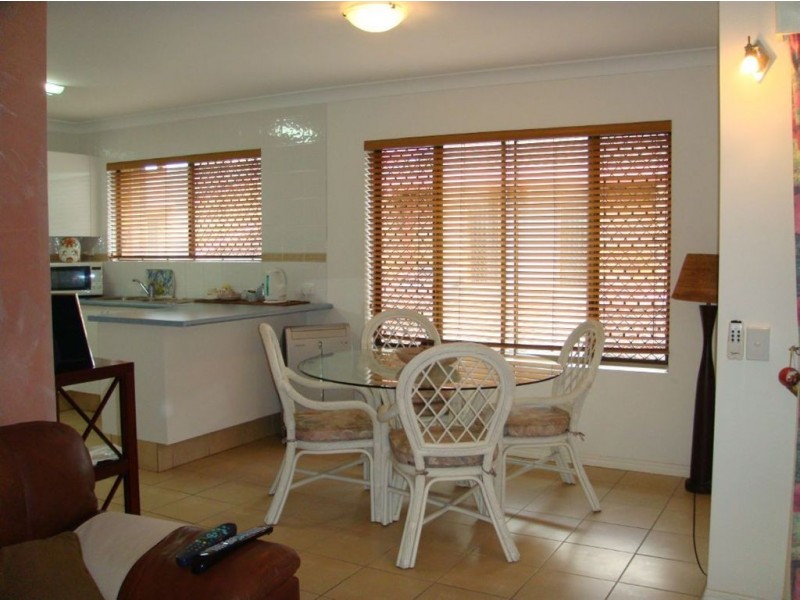 3/22 Dunlop Court, Mermaid Waters QLD 4218