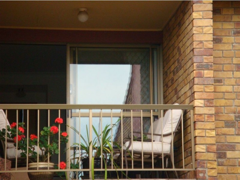3/22 Dunlop Court, Mermaid Waters QLD 4218