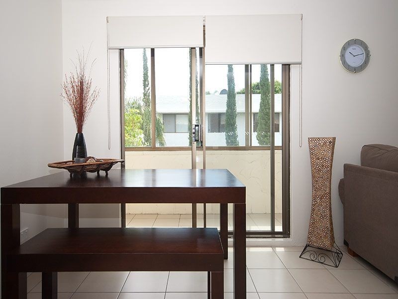 6/10 Duet Drive, Mermaid Waters QLD 4218