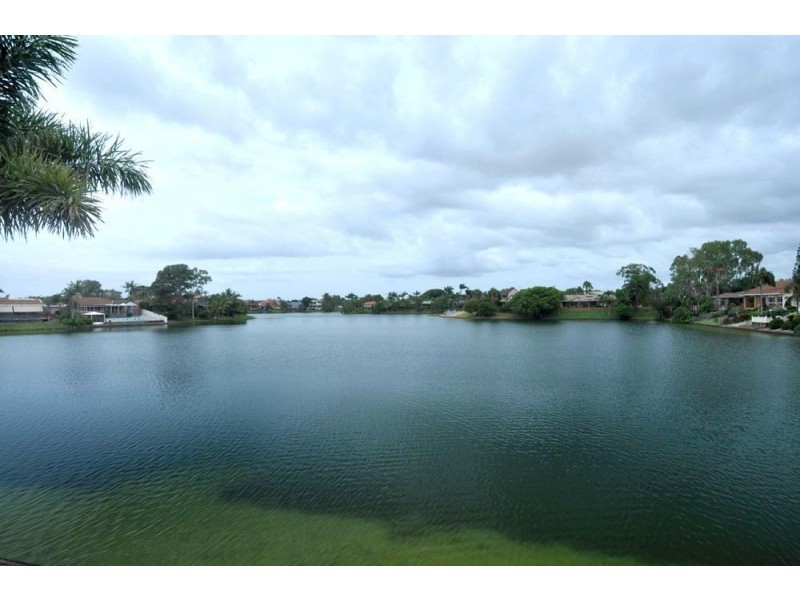 23 Long Island Court, Mermaid Waters QLD 4218