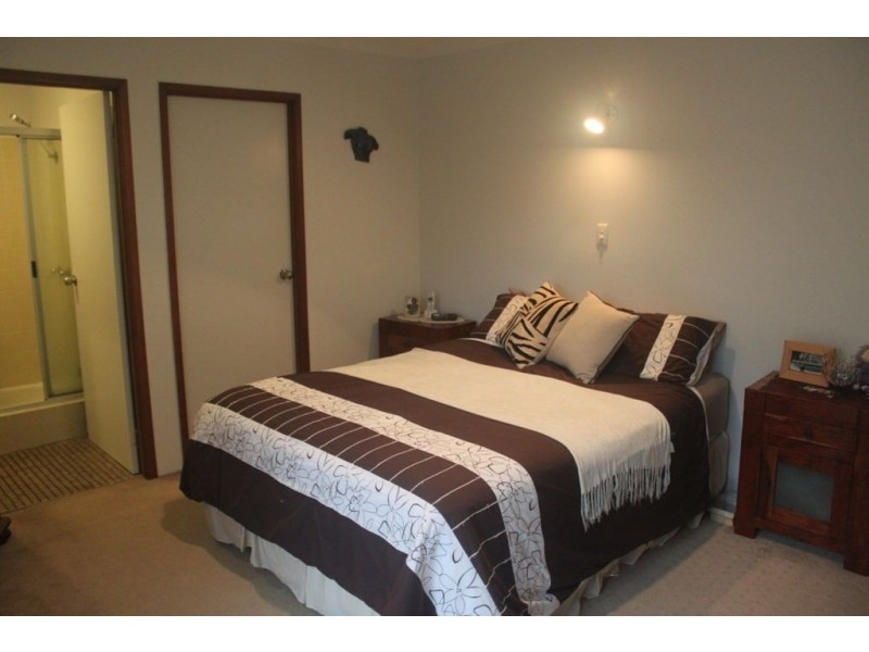 17/14 Dunlop Court, Mermaid Waters QLD 4218