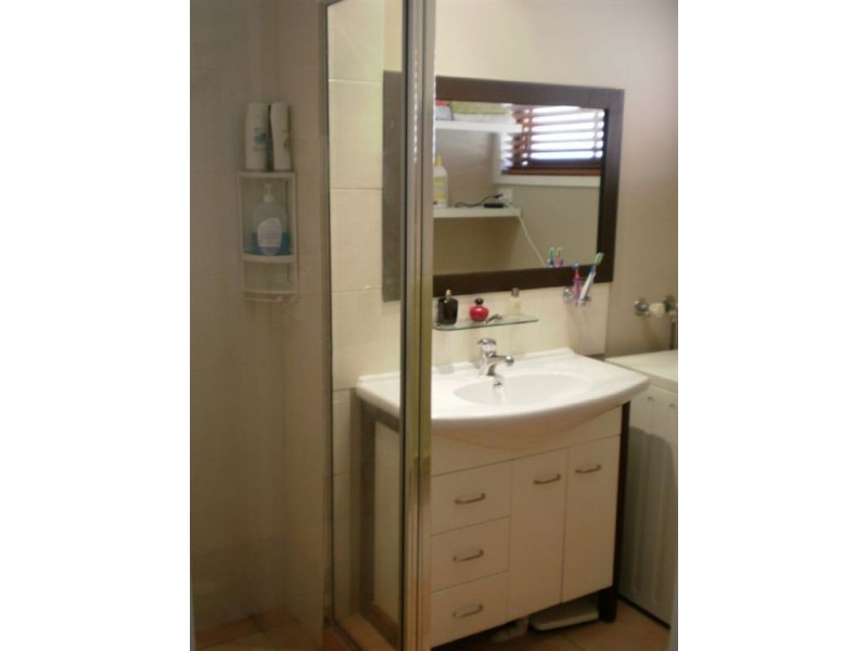 7/12 Duet Drive, Mermaid Waters QLD 4218