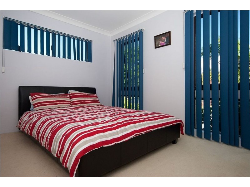 5/20 Sigatoka Place, Clear Island Waters QLD 4226