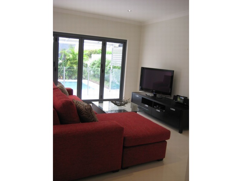 20 William Street, Mermaid Beach QLD 4218