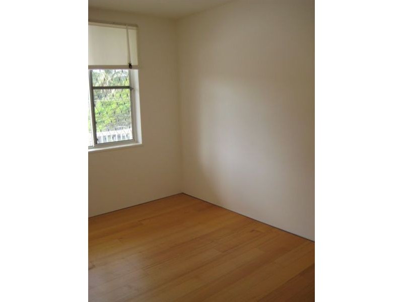 5/4 Holborow Close, Surfers Paradise QLD 4217