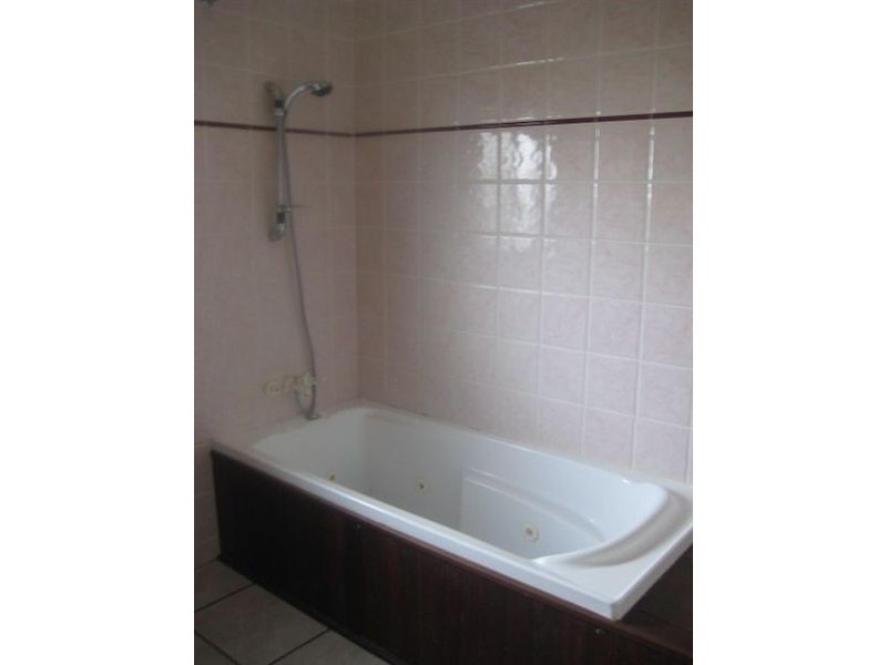 5 Verdichio Avenue, Mermaid Waters QLD 4218