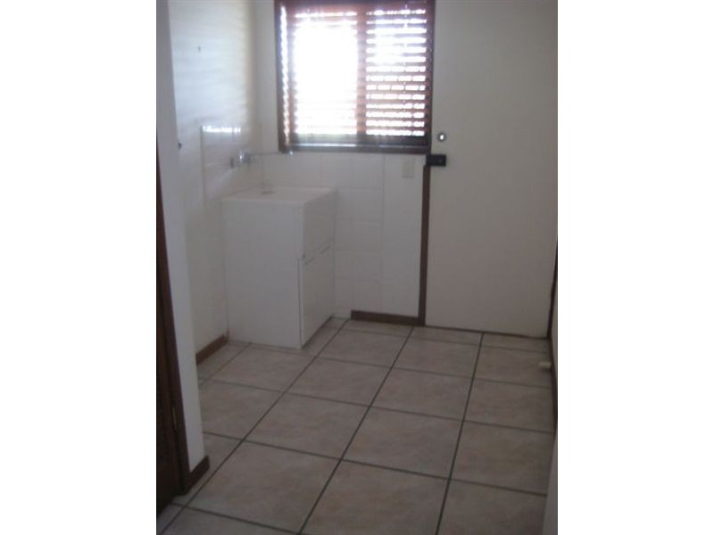 5 Verdichio Avenue, Mermaid Waters QLD 4218