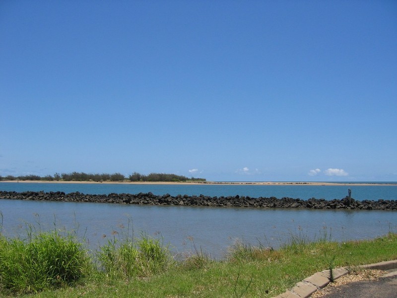 30 Harbour Esplanade, Burnett Heads QLD 4670