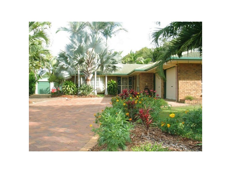 Moore Park Beach QLD 4670