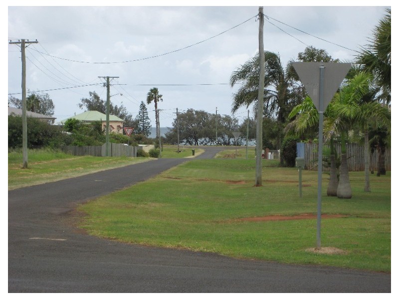 2  RP221369 Milton Street, Burnett Heads QLD 4670