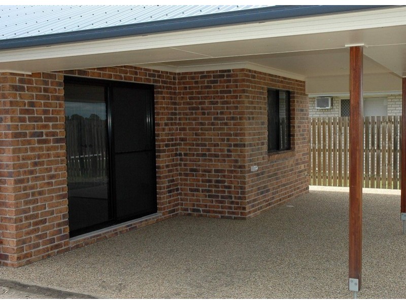 2/37 Loeskow Street, Bundaberg QLD 4670