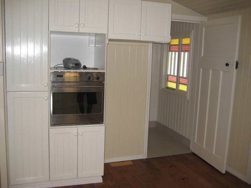 14 Donald Street, Bundaberg QLD 4670