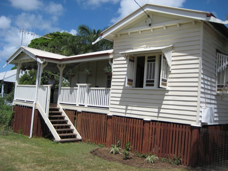14 Donald Street, Bundaberg QLD 4670
