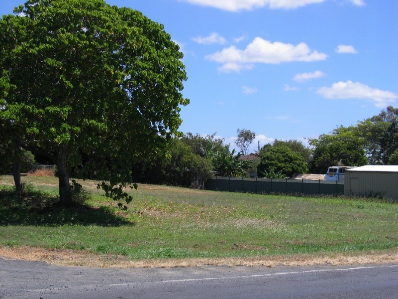 31 Duffy Street, Burnett Heads QLD 4670