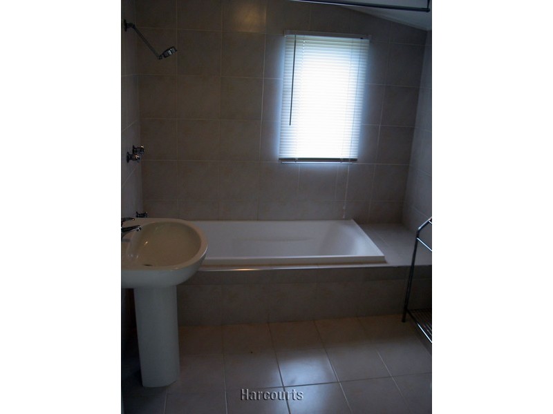 1 & 2/55 Svensson Street, Bundaberg QLD 4670