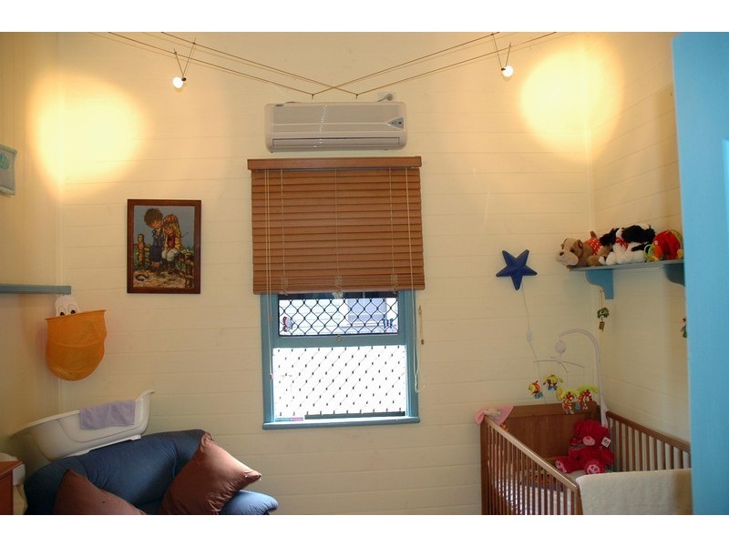 77 Steuart Street, Bundaberg QLD 4670