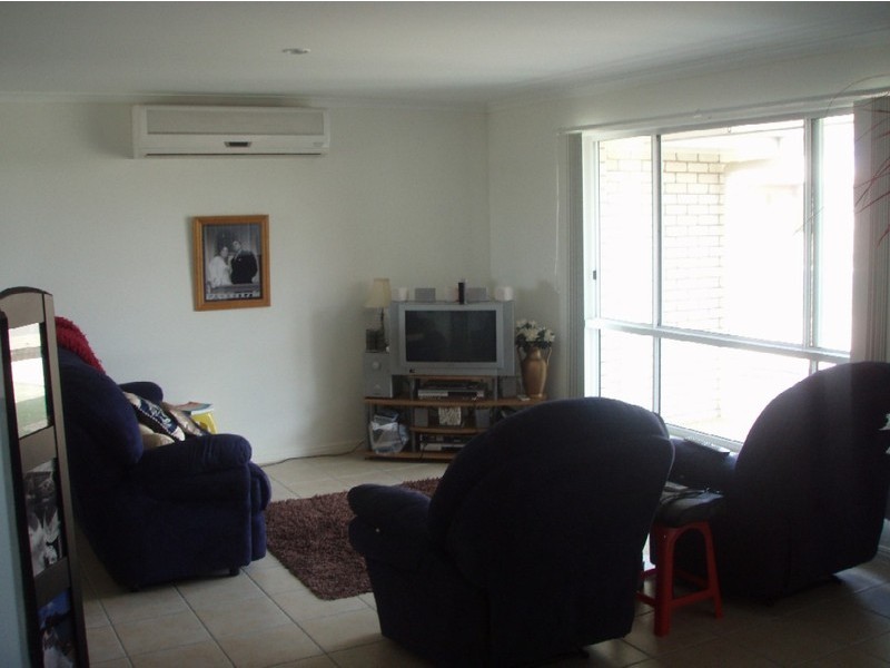 10 Finbay Avenue, Bundaberg QLD 4670