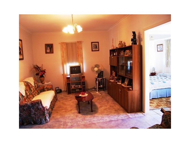 10 Short  Street, Bundaberg South QLD 4670