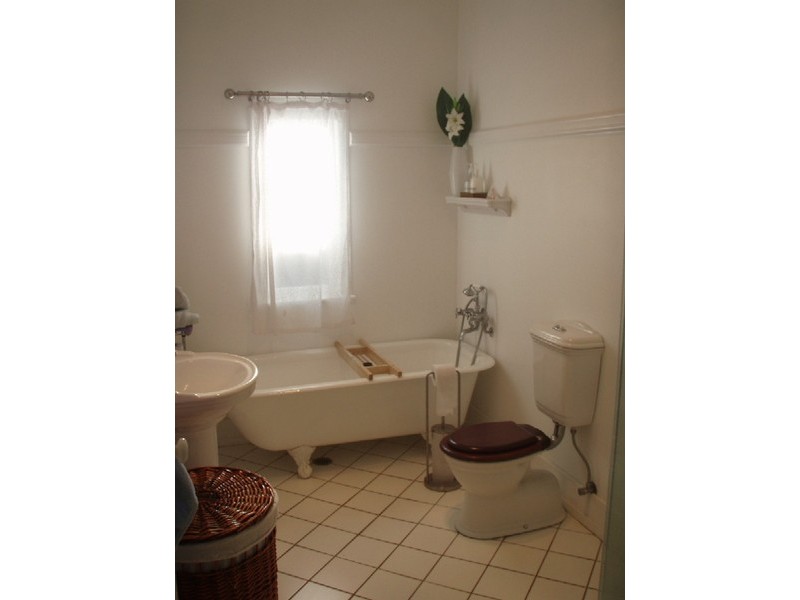 2b Kedge Street, Bundaberg QLD 4670