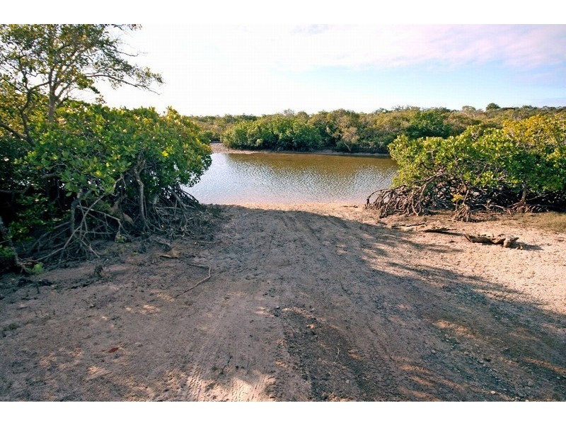 130 Davenport Drive, Coonarr QLD 4670