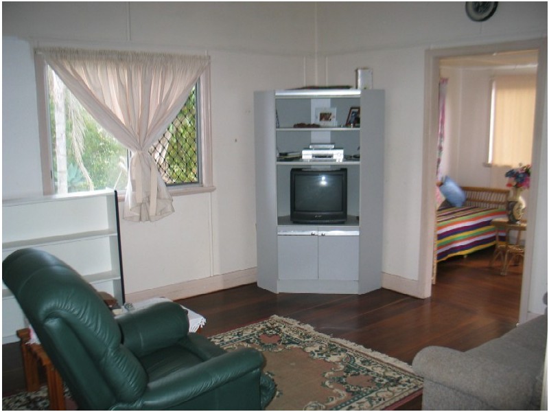 174 Bargara Rd, Bundaberg QLD 4670