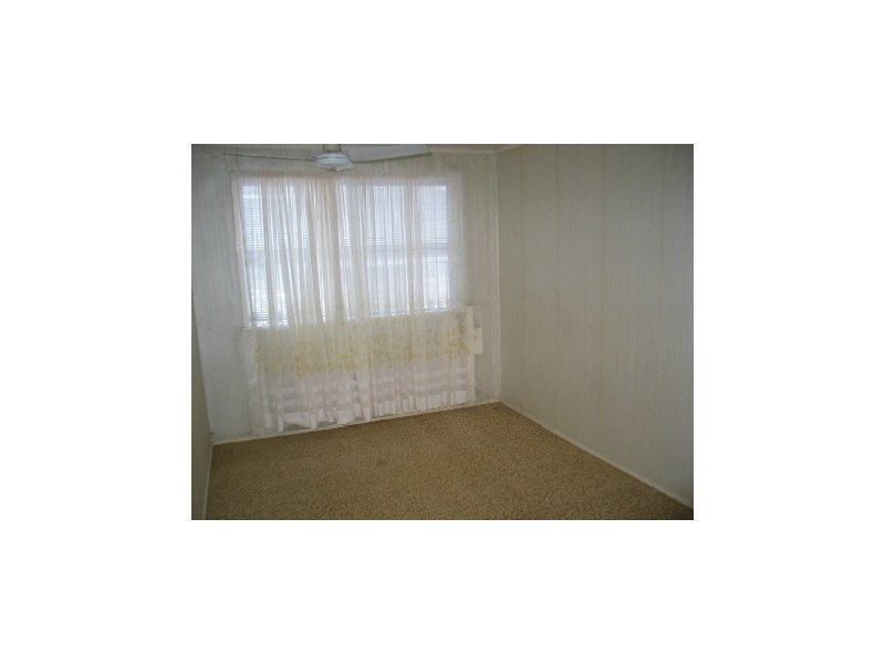 8 Hussey St, Bundaberg QLD 4670