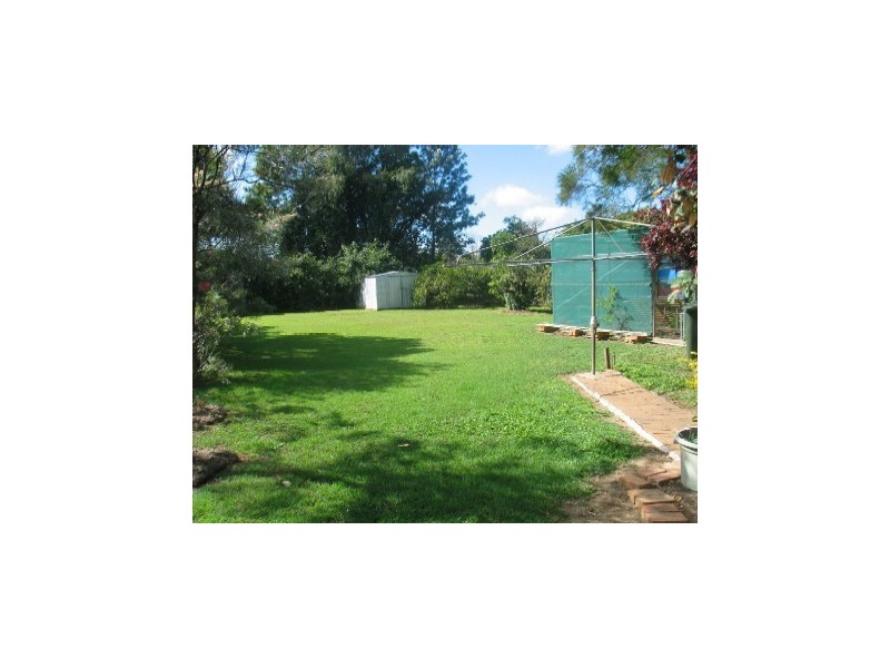 8 Hussey St, Bundaberg QLD 4670