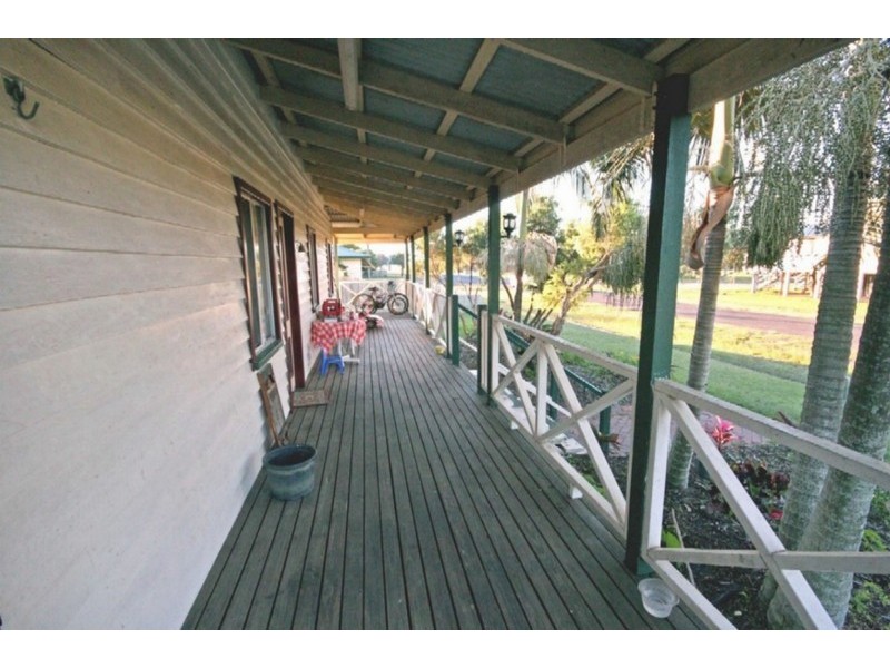 8A Bunda Street, Bundaberg East QLD 4670