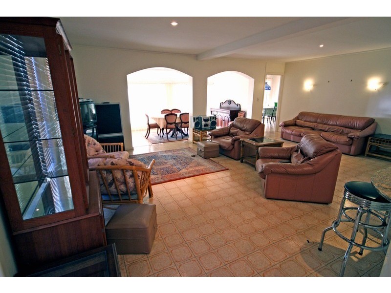 26 Miller St, Bargara QLD 4670