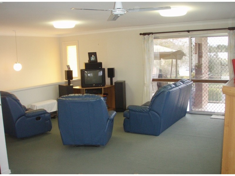 26 Wainwright St, Bundaberg QLD 4670