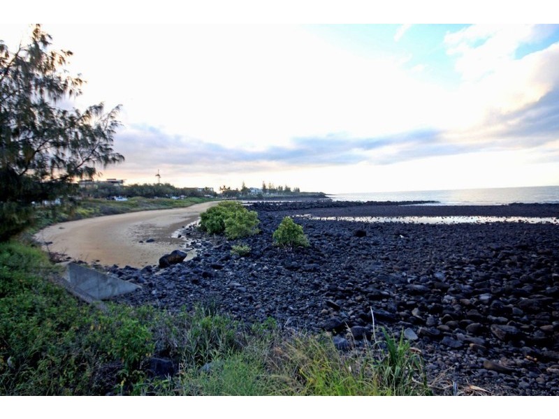 18 Trinity Close, Bargara QLD 4670
