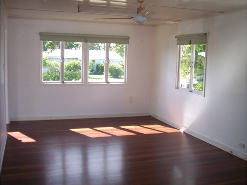 24 Johnston Street, Bundaberg QLD 4670