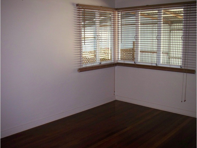 24 Johnston Street, Bundaberg QLD 4670