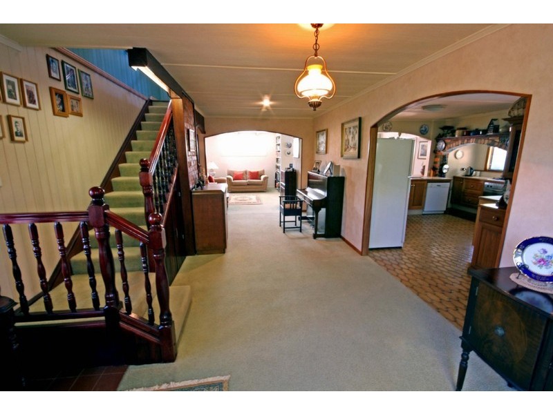 10 Tanner St, Bargara QLD 4670