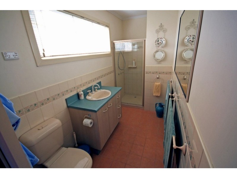 10 Tanner St, Bargara QLD 4670