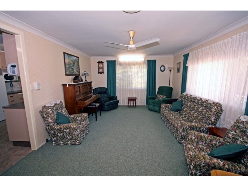 11 Miles St, Kepnock QLD 4670