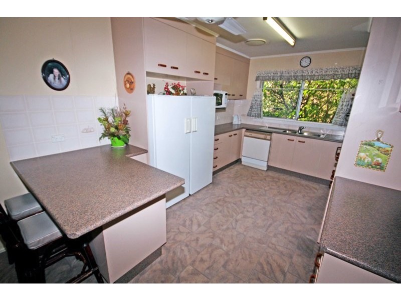 11 Miles St, Kepnock QLD 4670