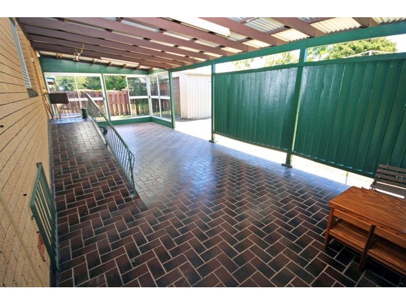 11 Miles St, Kepnock QLD 4670