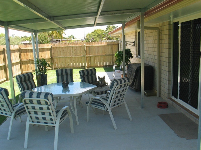 8 Wyllie St, Thabeban QLD 4670