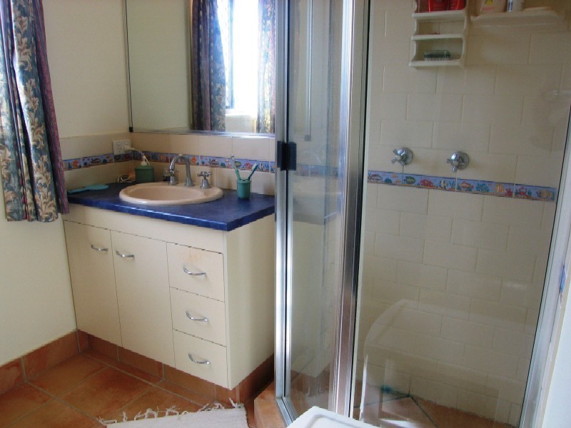 Elliott Heads QLD 4670