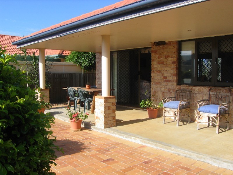 Elliott Heads QLD 4670