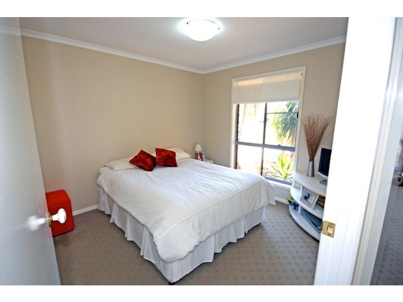 12 Clive Cres, Bundaberg QLD 4670