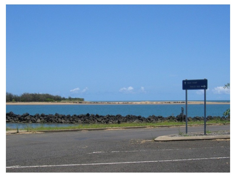 Burnett Heads QLD 4670