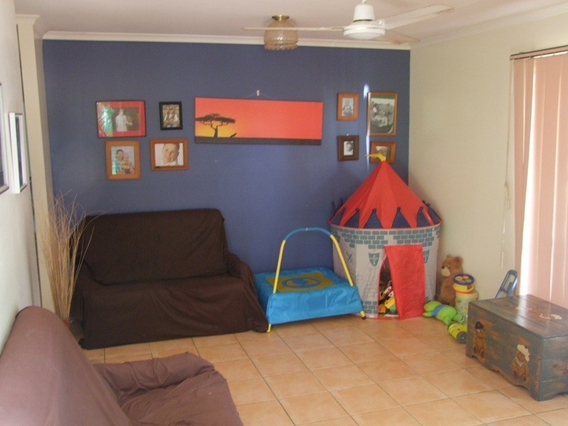 8 Tootell Cres, Bundaberg East QLD 4670