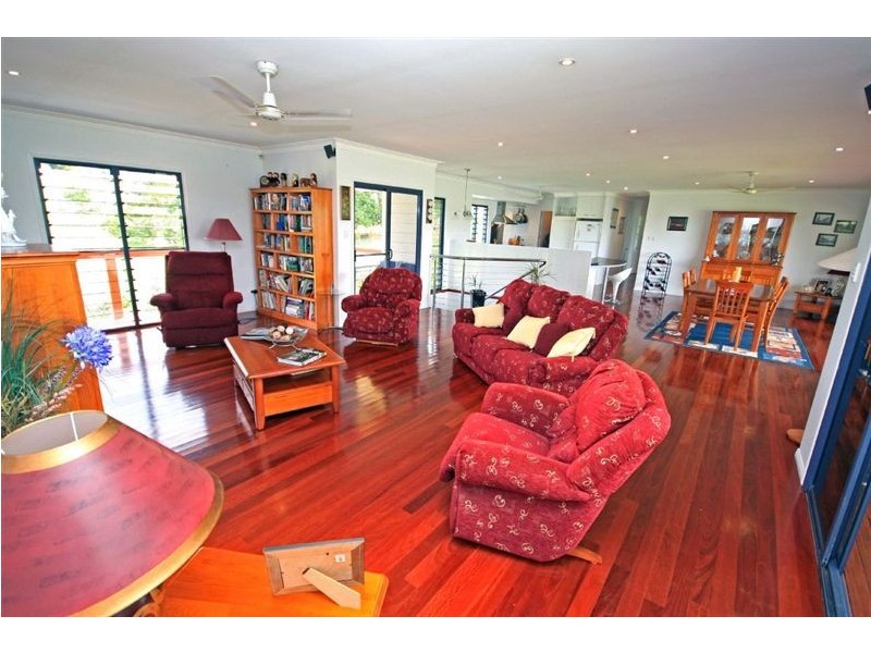 14 Rustic Road, Sharon QLD 4670