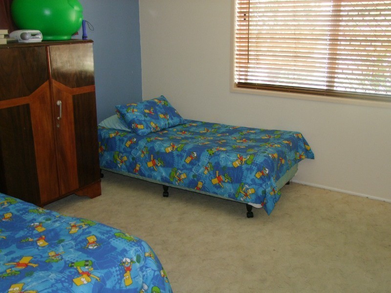 3 Cooper Ct, Avenell Heights QLD 4670