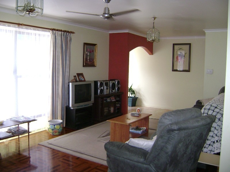 Avenell Heights QLD 4670