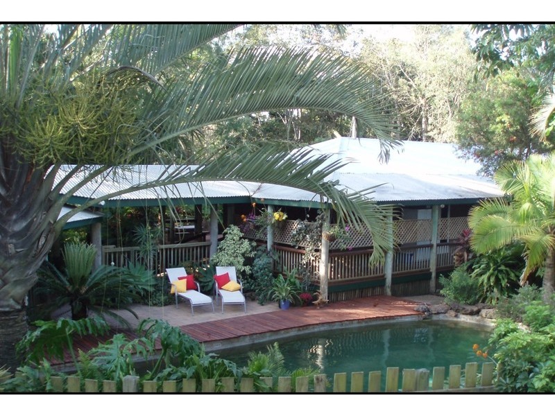 11 Wolfenden Rd, Bundaberg QLD 4670